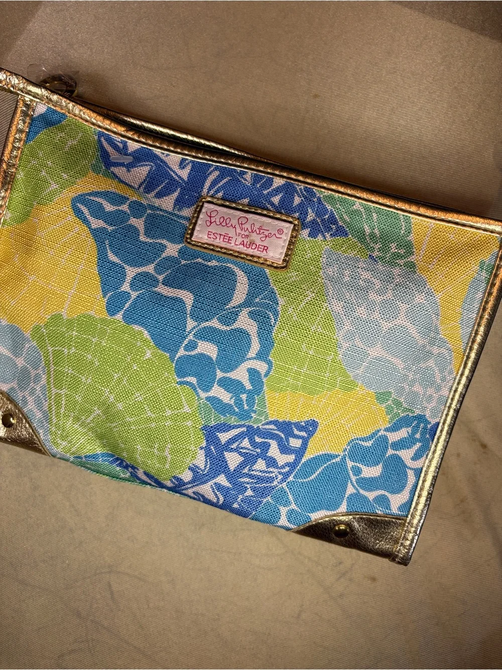 Estée Lauder x Lilly Pulitzer Blue & Yellow Shell-Print Cosmetic Pouch